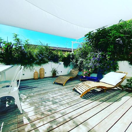 Civiconovantatre - New B&B San Vincenzo Extérieur photo