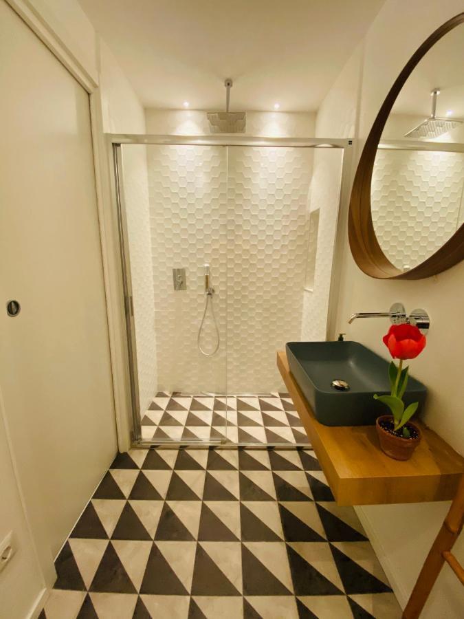 Civiconovantatre - New B&B San Vincenzo Extérieur photo